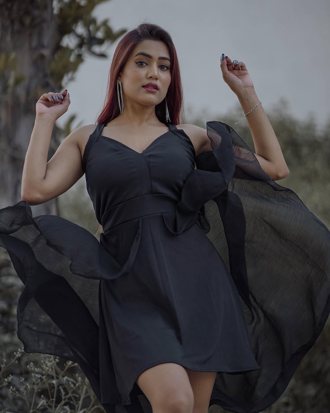 black and red dress Charming Long Formal Dress, Black and Red Evening My Actual Bust is:32